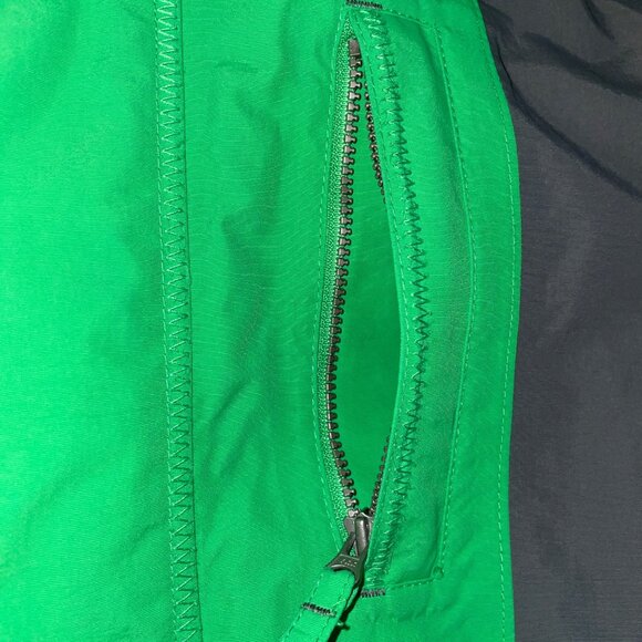 Lands End Kids Waterproof & Windproof Squall Jacket Size XL - Picture 3 of 11